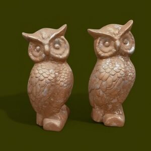 Two Large Twin Owl Figures Table Top Display